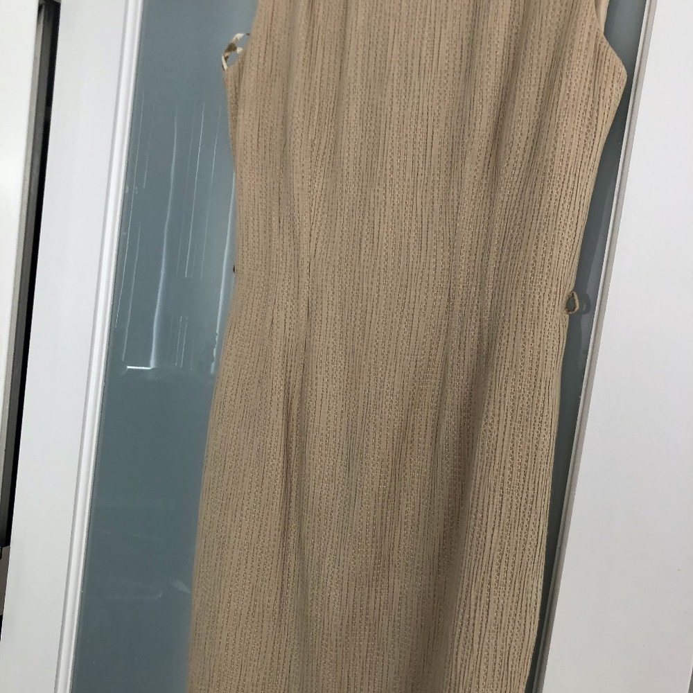 Anne Klein Textured sheath dress